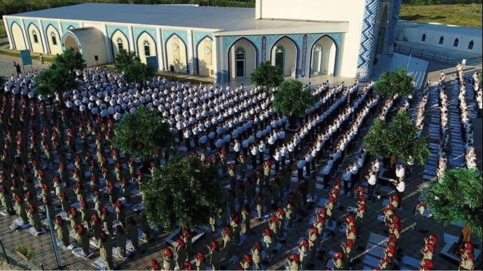 نماز عید قربان در اشرف۳